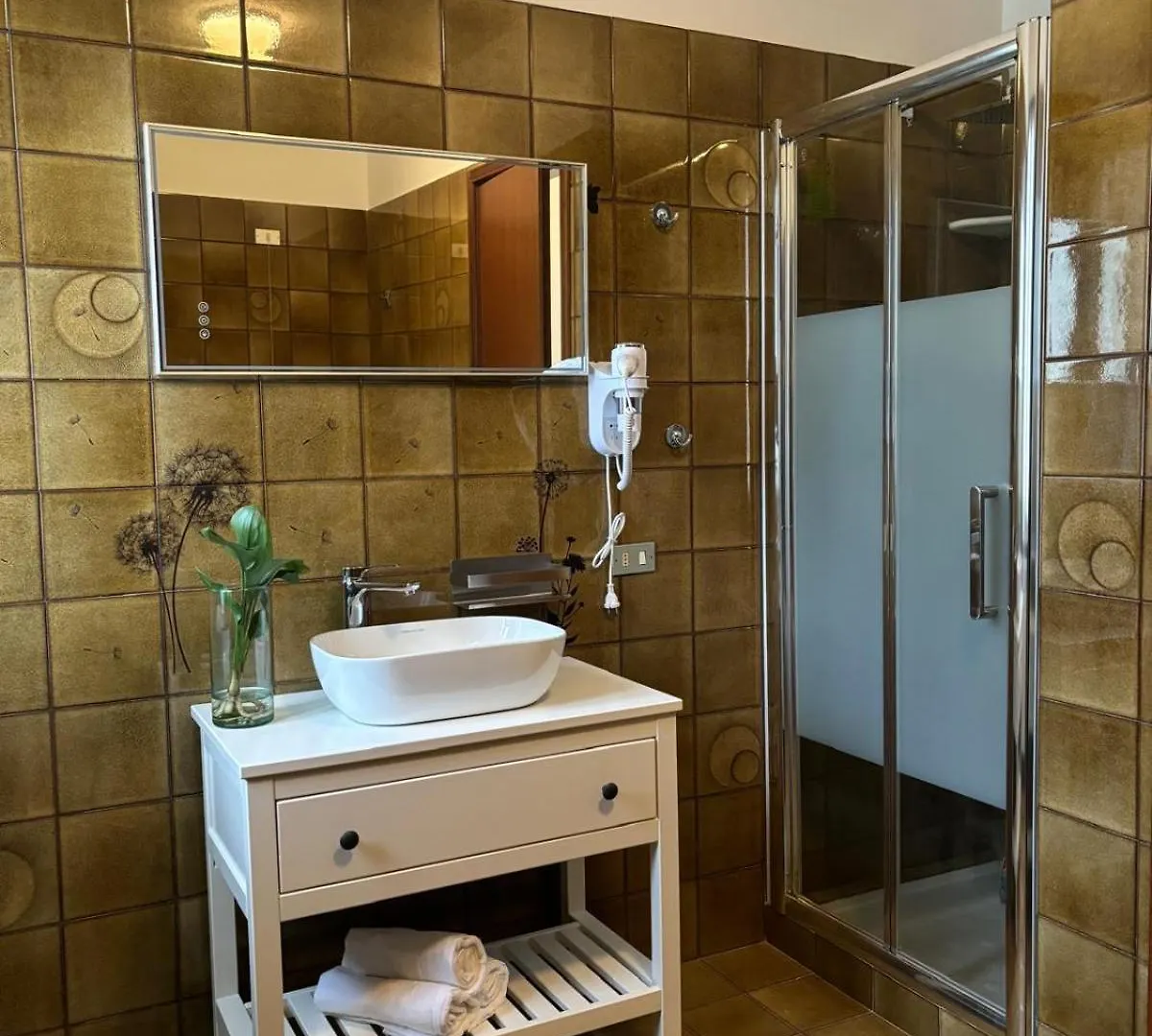 Villa Claudia Padenghe sul Garda 0*,  Italy